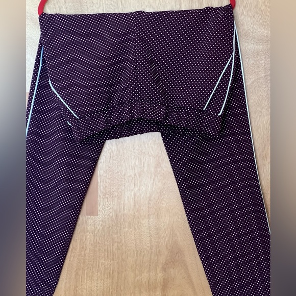 Brand new! No tags attached! Amazing quality suit, jacket and pants! - Picture 4 of 7